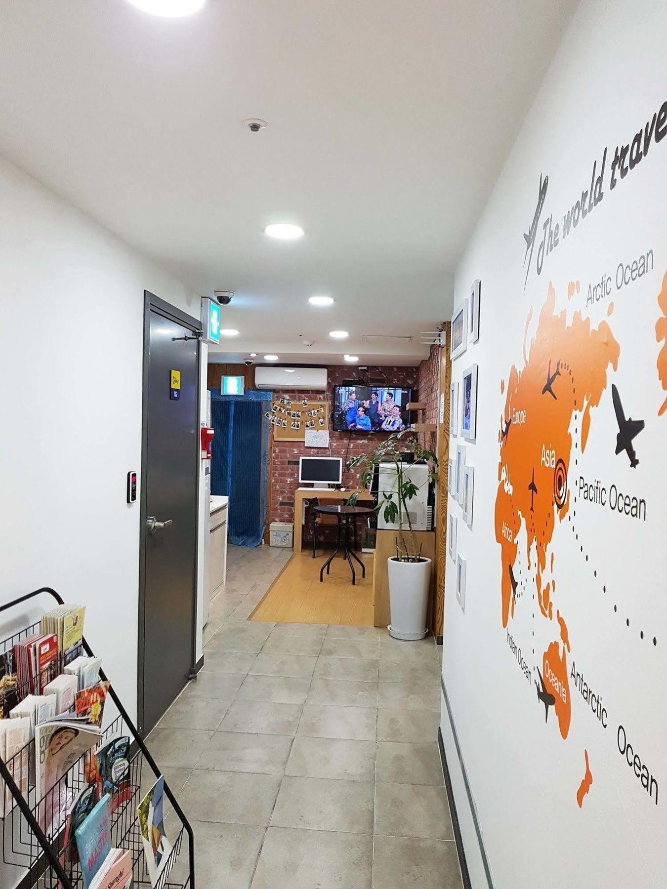 Gilbert Guest house 2*